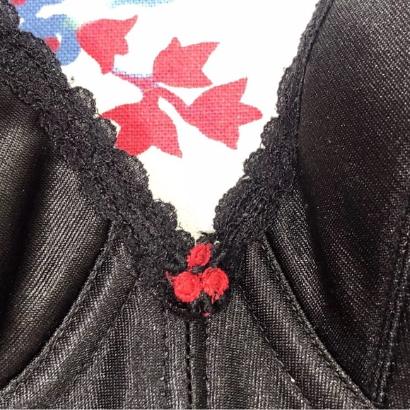 Vintage CARNIVAL ILGWU Black Bustier Corset Top 38B - Picture 5 of 7